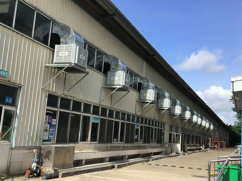 工業環保空調,食堂降溫案例.jpg 工業環保空調,食堂降溫案例.jpg